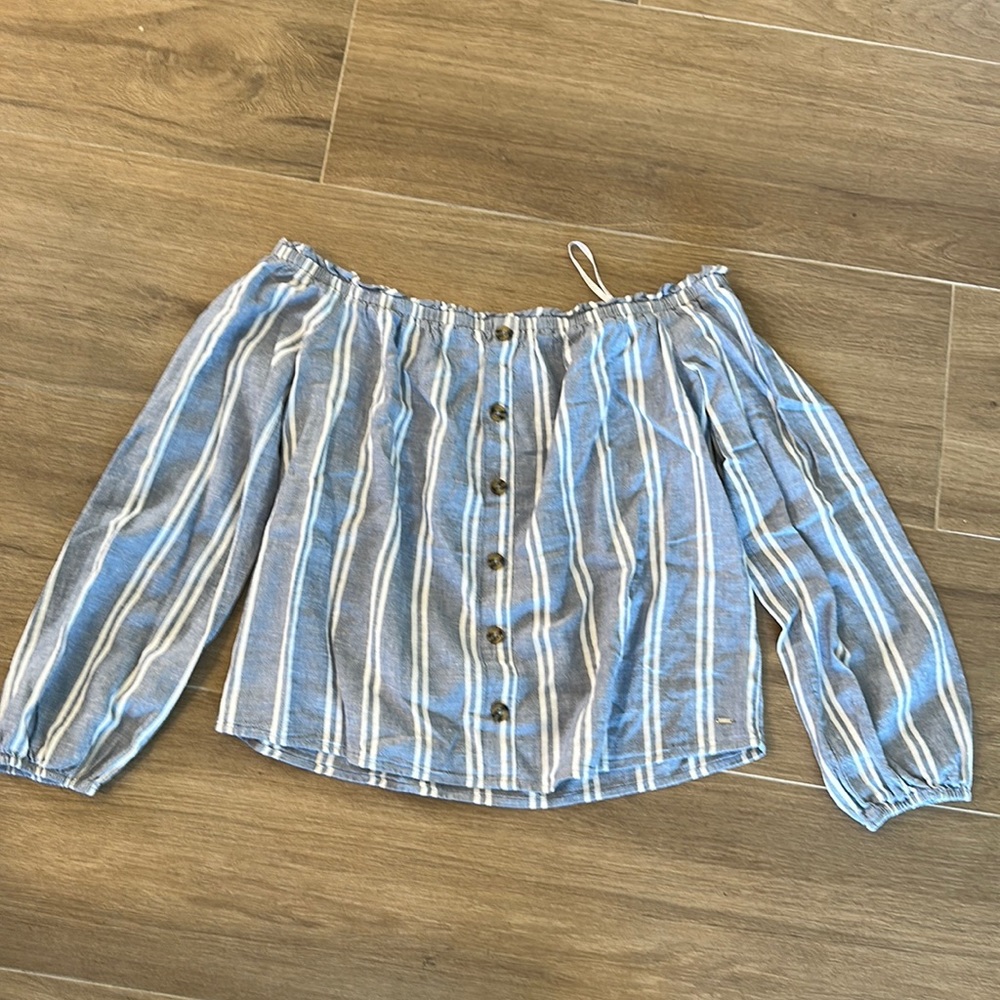 Guess off shoulder top